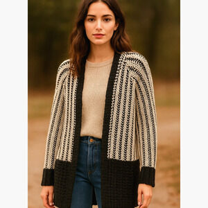 Neiman Marcus M Italian Wool Cashmere $498 Cable Knit Cardigan Sweater Long Gray